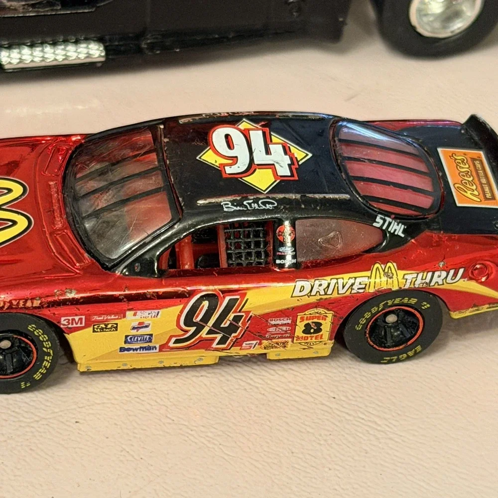 Racing Champions #94 Bill Elliott McDonald's 1:64 Team Transporter & Car 1993